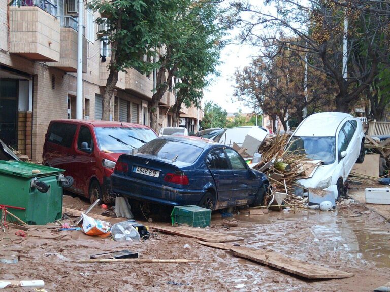 Un carrer de Paiporta el 31 d'octubre de 2024.